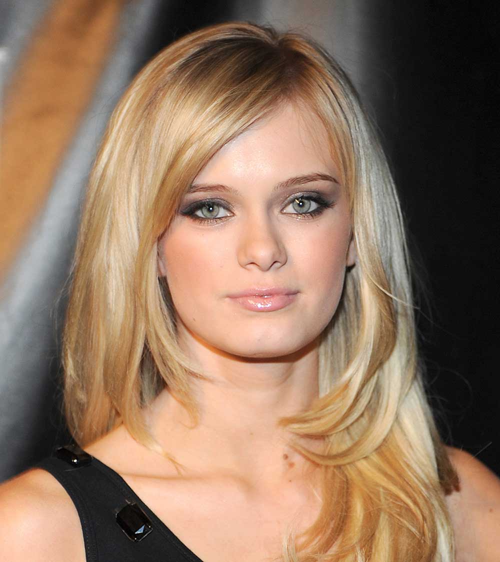 sara-paxton-fart