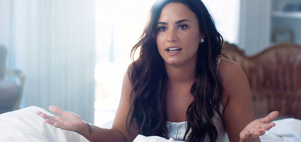 demi-lovato-fart