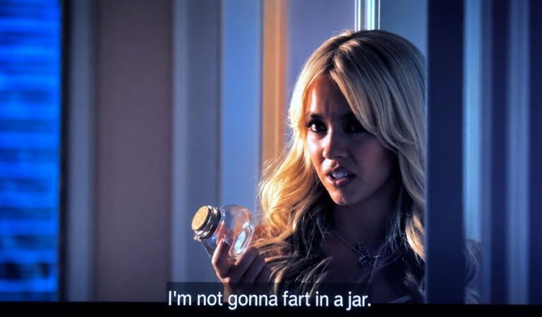 euphora-sydney-sweeny-fart-in-a-jar